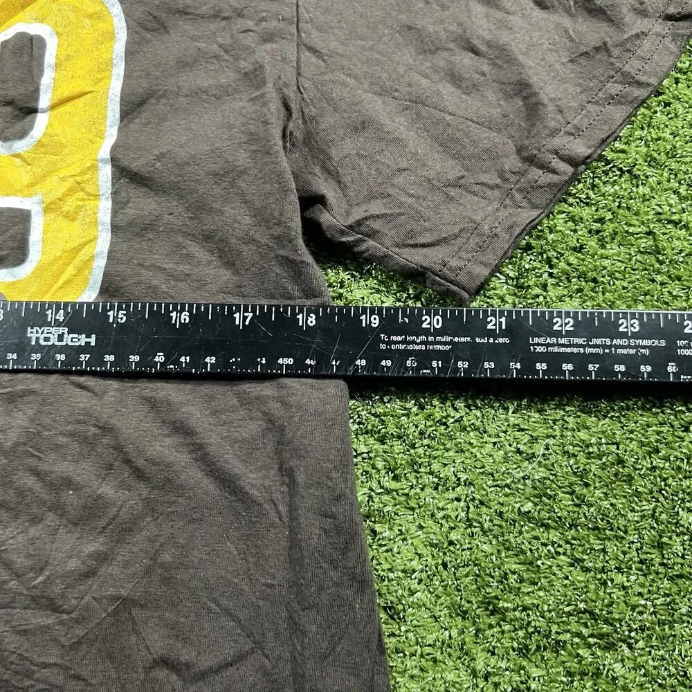 San Diego Padres MLB Short Sleeve Tee Brown Mens Size M NWOT